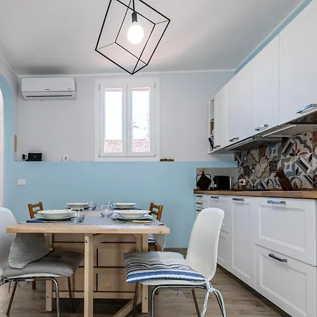 Casa Timaloki - Centro 圣雷默